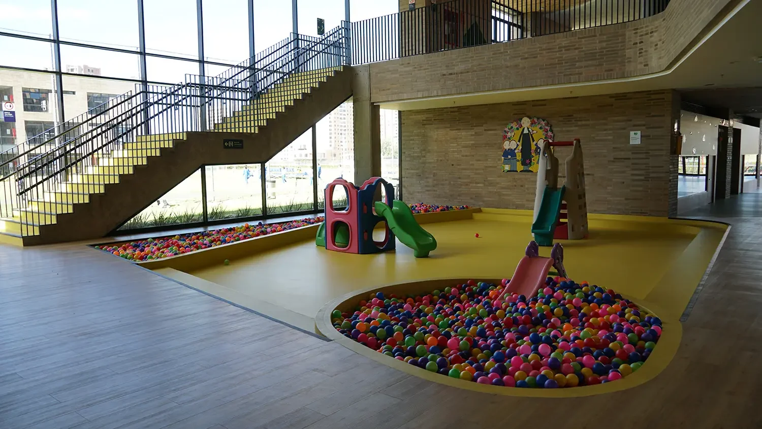 Patio Interno de Preescolar