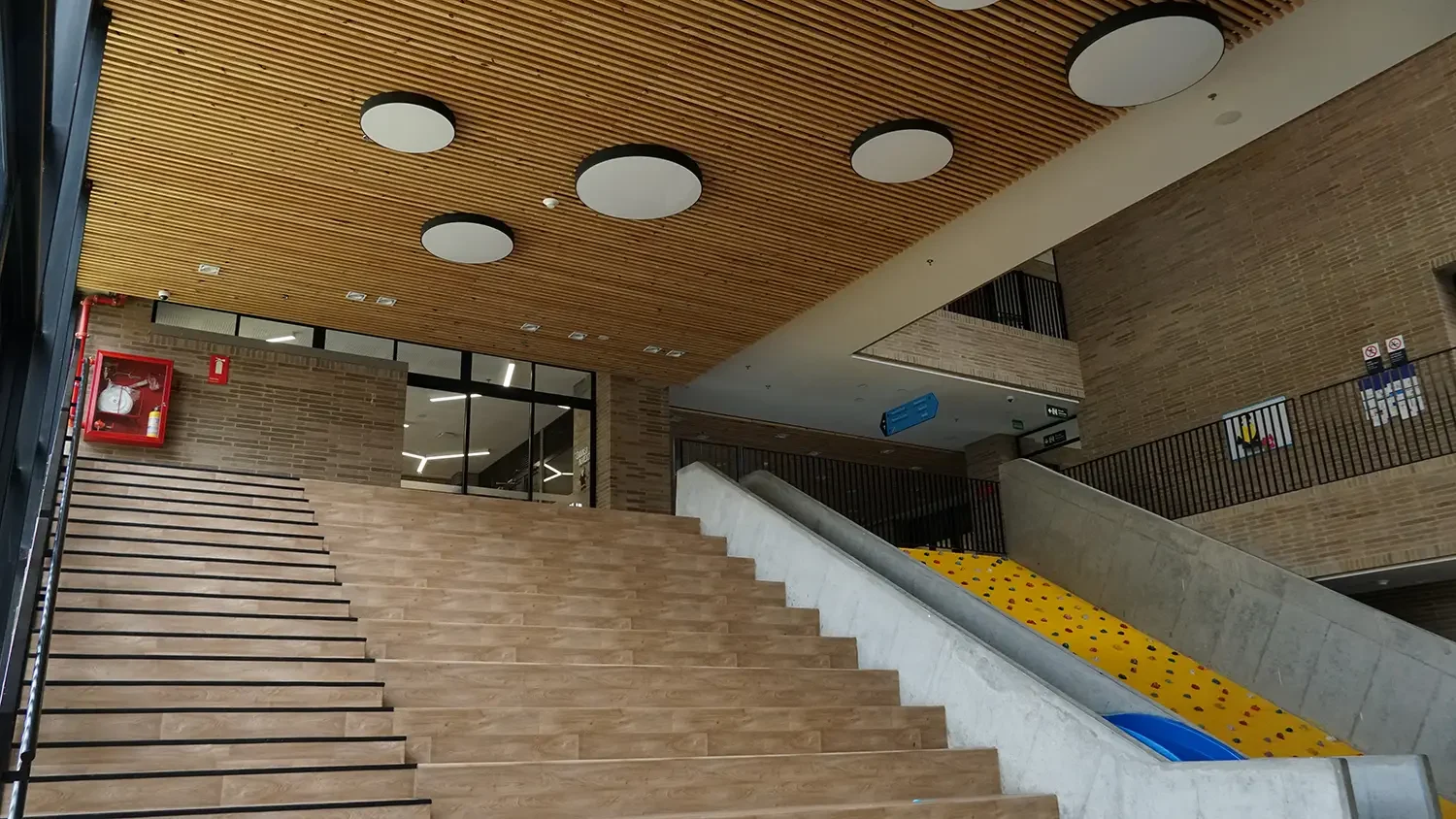 Ágora Sección Primaria